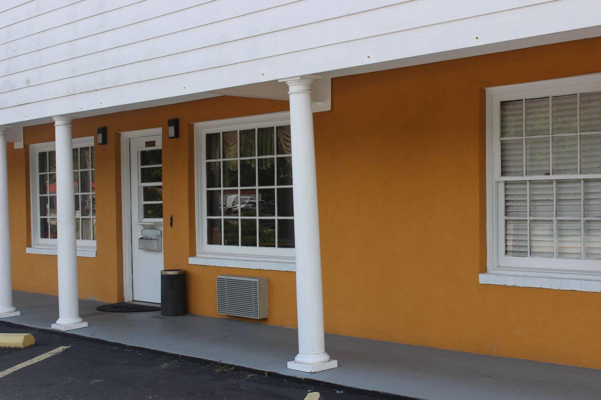 Carolina Lodge Walterboro Dış mekan fotoğraf